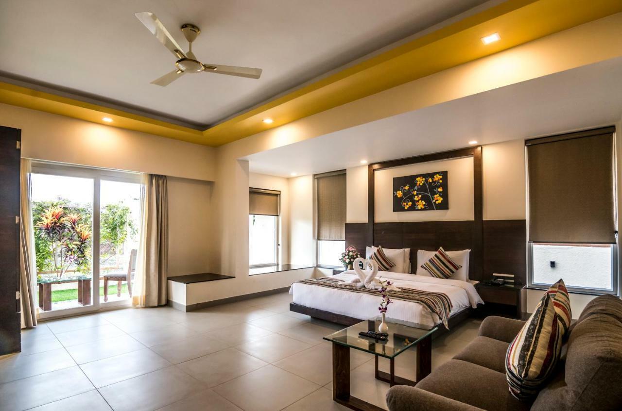 Regenta Central North Goa, Arpora Bagian luar foto